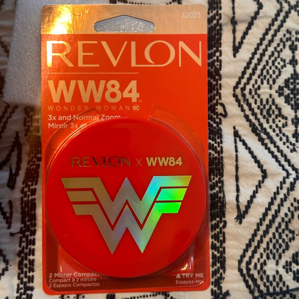Wonder Women Mirror